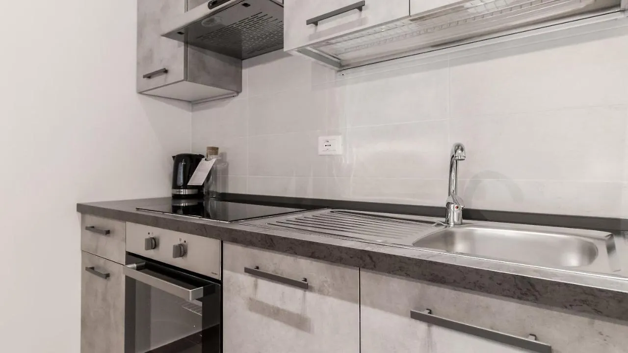 Italianway - Poma 7 Apartment Milan
